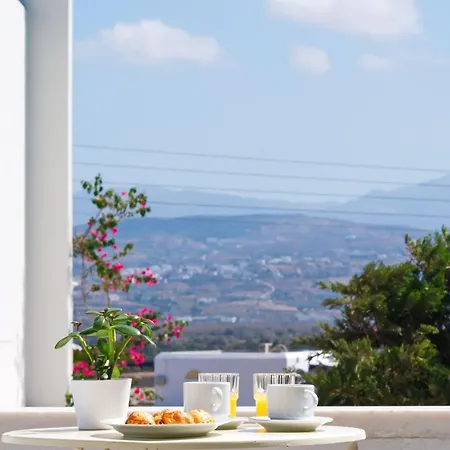 Camara 2* Agios Prokopios (Naxos)