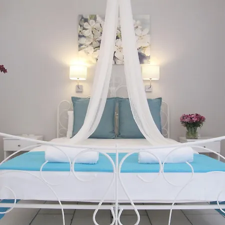 Camara 2* Agios Prokopios (Naxos)