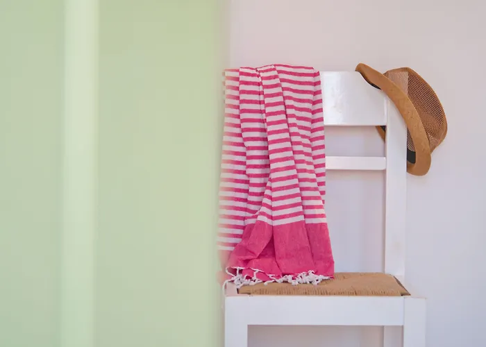 Camara Ξενοδοχείο 2*