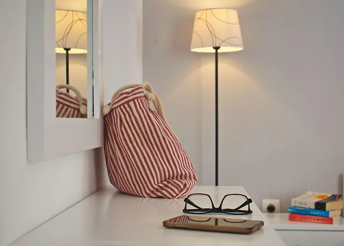 Camara Ξενοδοχείο 2*